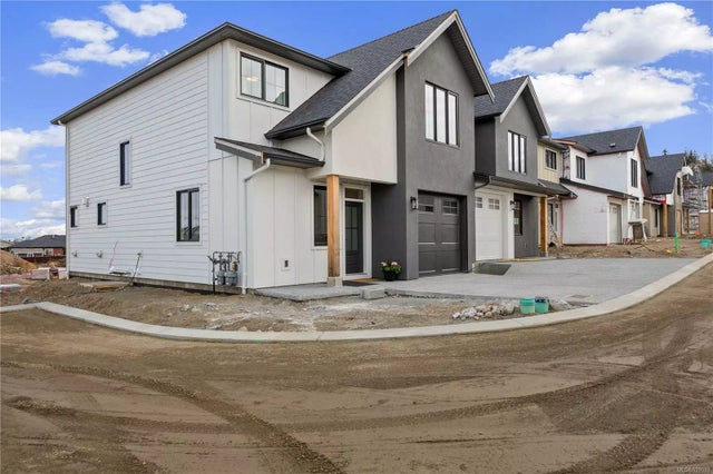 2 of 35 - 387 Arizona Dr 4b, Campbell River, BC