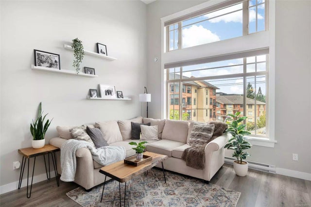 4 of 18 - 844 Goldstream Ave 402, Langford, BC