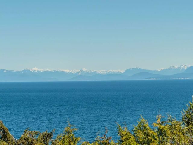 2 of 85 - 6354 Icarus Dr, Nanaimo, BC