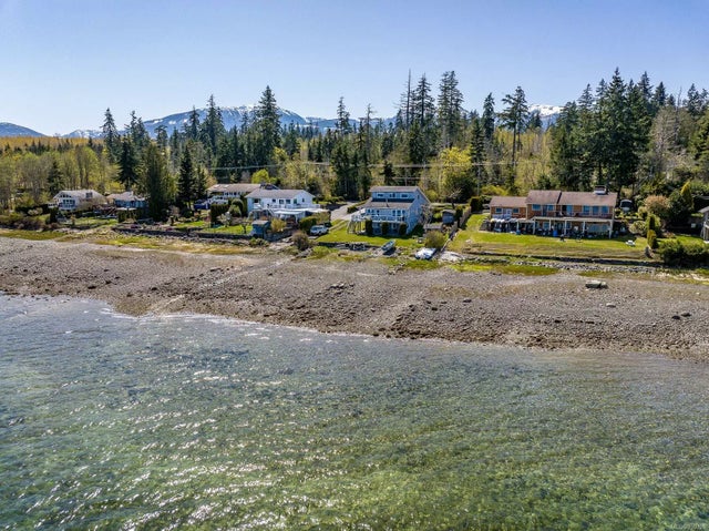 4 of 68 - 6768 Buckley Bay Frontage Rd, Fanny Bay, BC