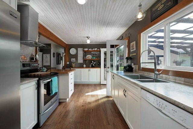 2 of 79 - 1045 Bowlby Rd, Errington, BC