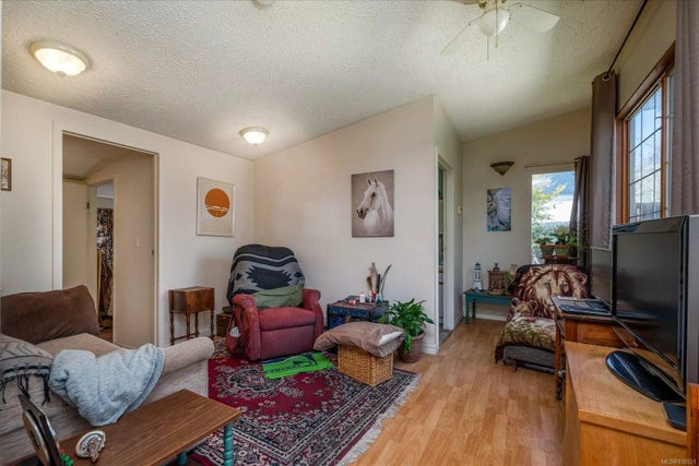 4 of 36 - 1036 Bertha Ave, Gabriola Island, BC