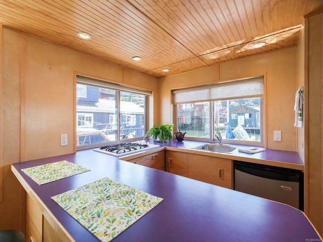 4 of 15 - 1745 Cowichan Bay Rd 3, Cowichan Bay, BC