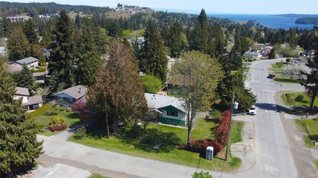 2 of 57 - 212 Wedge Pl, Nanaimo, BC