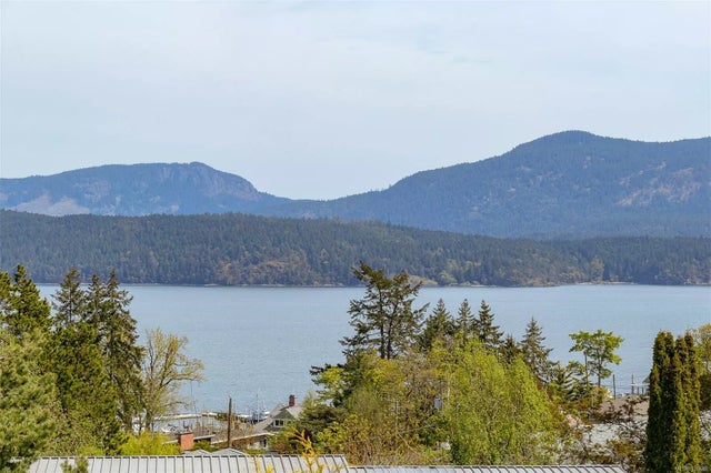 1 of 30 - 1785 Vee Rd, Cowichan Bay, BC