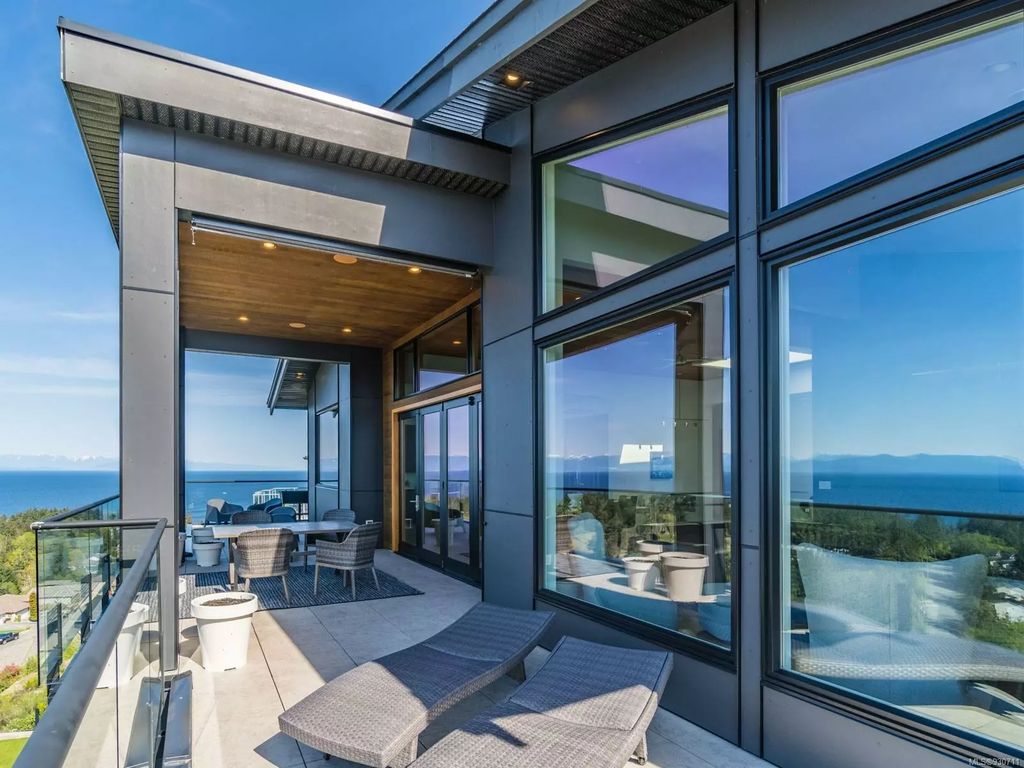 4594 Laguna Way, Nanaimo