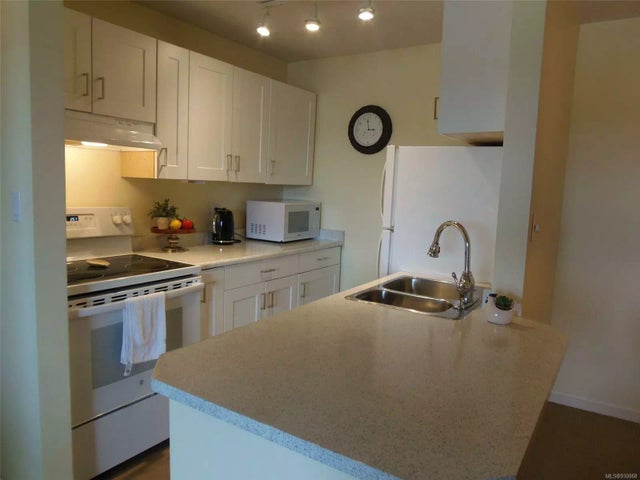 5 of 13 - 9942 Daniel St 303, Chemainus, BC