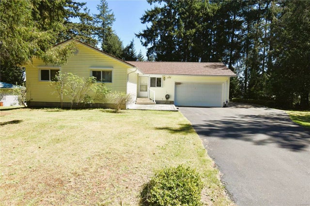 1 of 28 - 6508 Mystery Beach Rd, Fanny Bay, BC