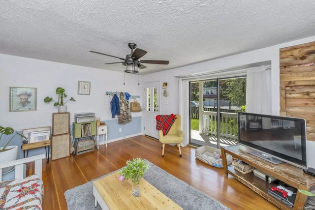 4 of 26 - 1581 Joan Ave, Crofton, BC