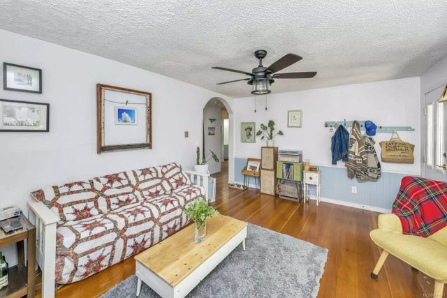 5 of 26 - 1581 Joan Ave, Crofton, BC