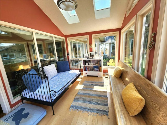 2 of 35 - 1940 South Rd, Gabriola Island, BC