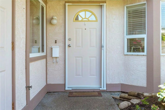 2 of 26 - 4120 Interurban Rd 16, Saanich, BC