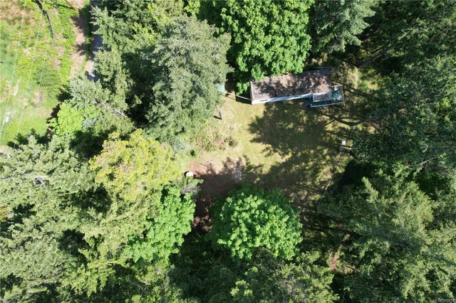 5 of 12 - 2465 Tyee Dr, Gabriola Island, BC