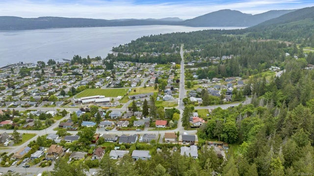 5 of 44 - 7982 Edmund St, Crofton, BC