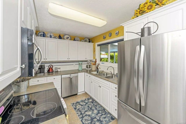 5 of 35 - 1573 Charlotte St, Crofton, BC