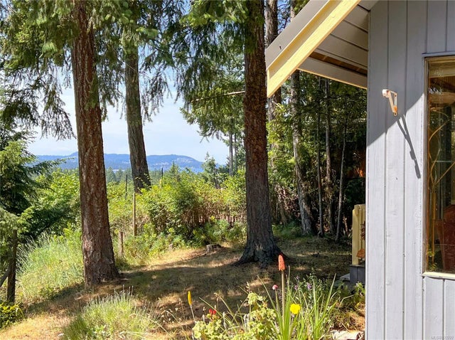 2 of 43 - 1031 Pat Burns Ave, Gabriola Island, BC