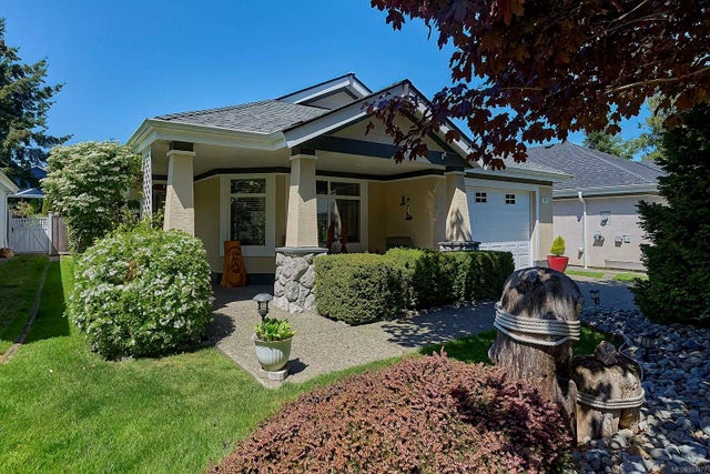 1 of 33 - 92 Bridgewater Lane, Parksville, BC