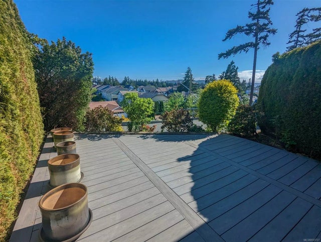 3 of 35 - 548 Hoffman Ave, Langford, BC