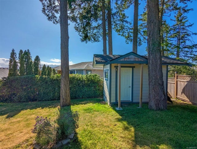 5 of 35 - 548 Hoffman Ave, Langford, BC