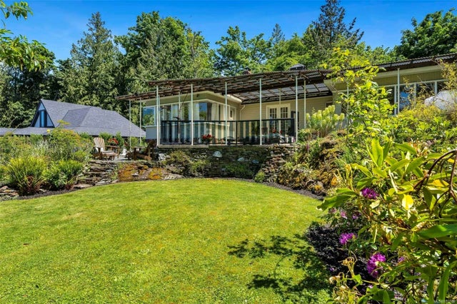 2 of 63 - 10019 Daniel St, Chemainus, BC