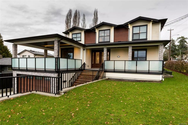 3 of 60 - 800 Daffodil Ave, Saanich, BC