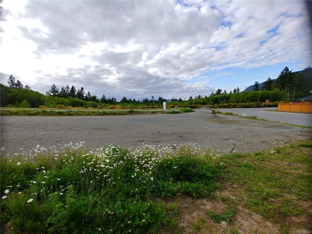 2 of 8 - Lot 1 Vee Rd, Cowichan Bay, BC