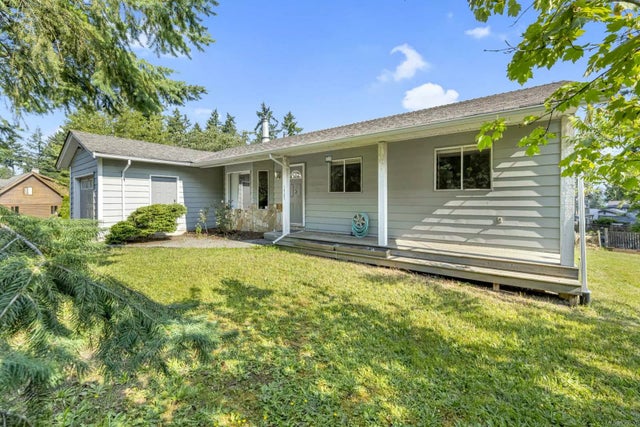 1 of 27 - 1727 Ordano Rd, Cowichan Bay, BC