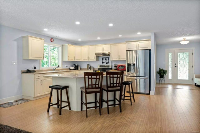 3 of 41 - 3362 Creegan Dr, Chemainus, BC