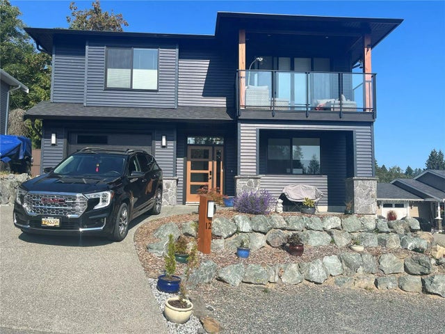 1 of 42 - 1584 Adelaide St 12, Crofton, BC