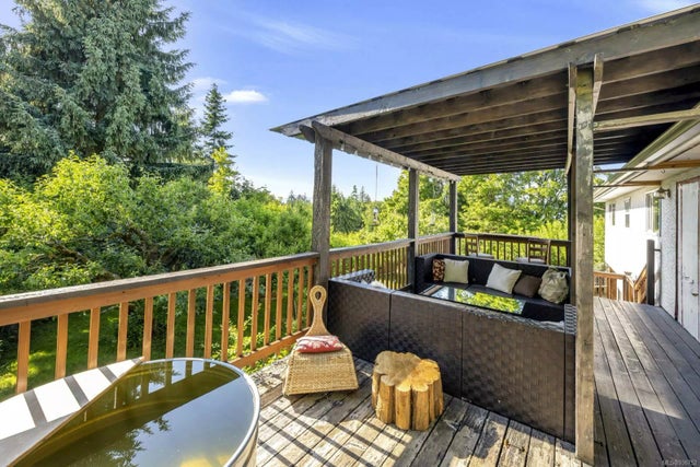 4 of 42 - 4506 Chestnut Rd, Cowichan Bay, BC