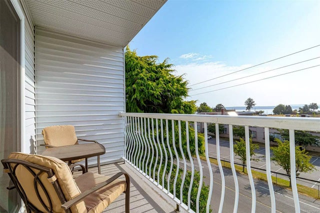 5 of 25 - 9942 Daniel St 307, Chemainus, BC