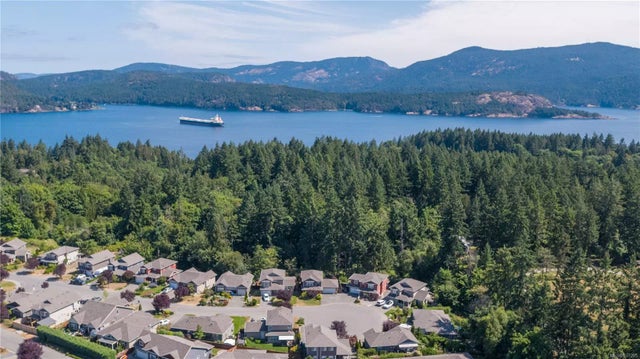 2 of 33 - 4525 Buena Vista Pl, Cowichan Bay, BC