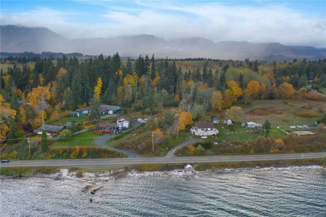 3 of 25 - 7291 Island Hwy S, Fanny Bay, BC