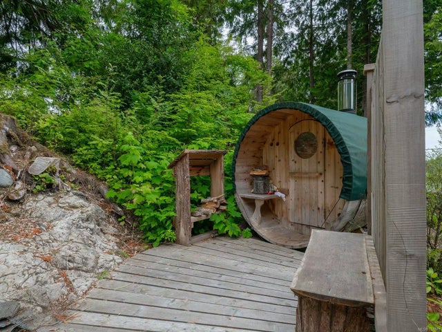 4 of 72 - 370 Bamfield Rd, Bamfield, BC