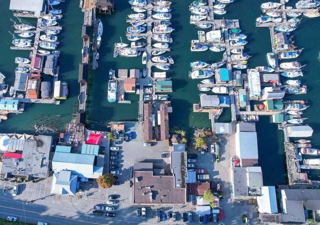 3 of 38 - 1759 Cowichan Bay Rd 4, Cowichan Bay, BC