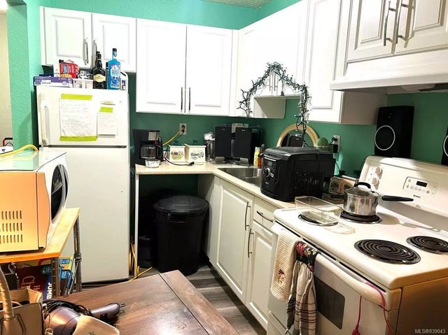 3 of 10 - 3040 Pine St 112, Chemainus, BC