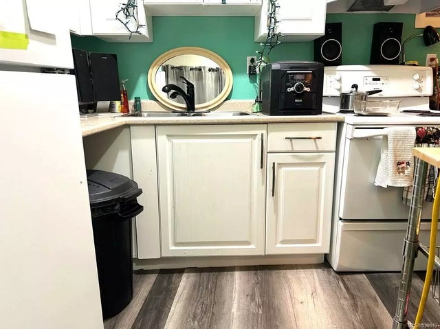 4 of 10 - 3040 Pine St 112, Chemainus, BC