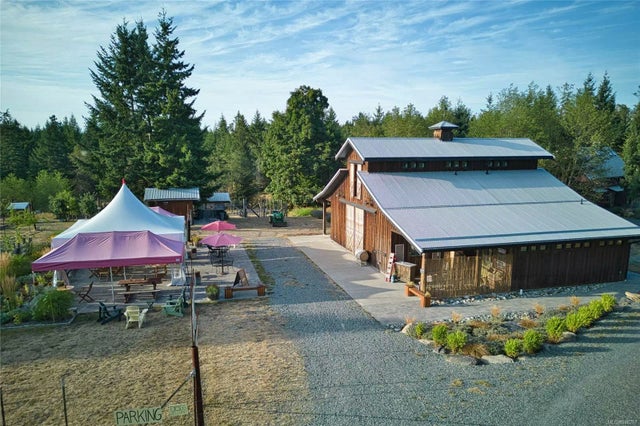 2 of 26 - 1240 Coats Dr, Gabriola Island, BC