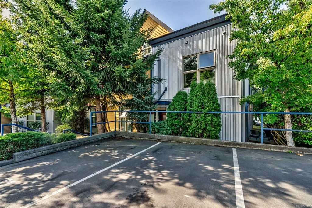 1406 Jingle Pot Rd 78, Nanaimo