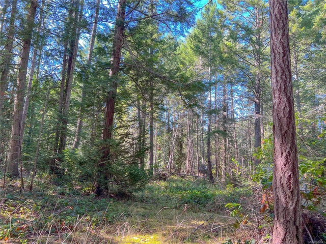 4 of 13 - Lot A James Way, Gabriola Island, BC
