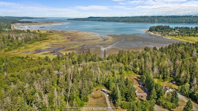 2 of 28 - Lt23 Bates Dr, Fanny Bay, BC