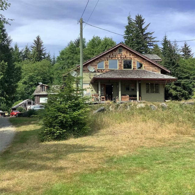 2 of 31 - 305 Kaleva Rd, Sointula, BC