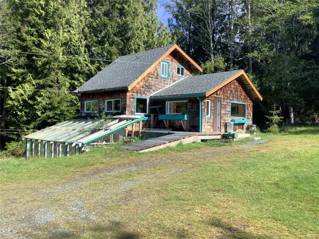 1 of 20 - 315 Kaleva Rd, Sointula, BC