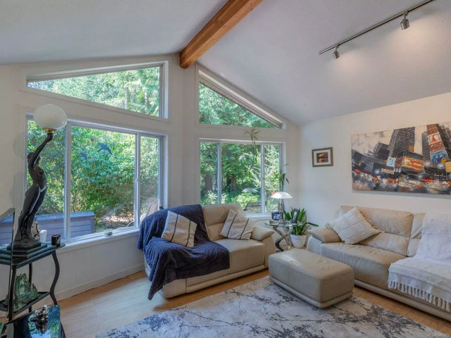 4 of 42 - 960 Carmen Cres, Gabriola Island, BC