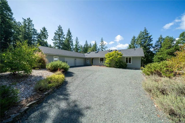 2 of 88 - 3261 Henry Rd, Chemainus, BC