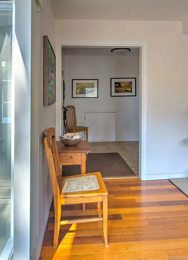 5 of 24 - 7816 Tozer Rd, Fanny Bay, BC