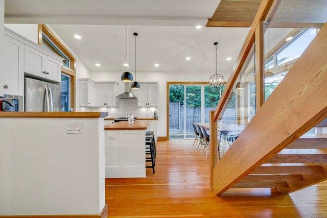 5 of 48 - 684 Berry Point Rd, Gabriola Island, BC