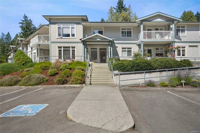 1 of 36 - 500 Argyle Lane 202, Gabriola Island, BC