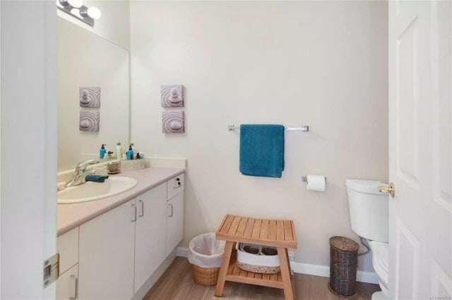 3 of 36 - 500 Argyle Lane 202, Gabriola Island, BC