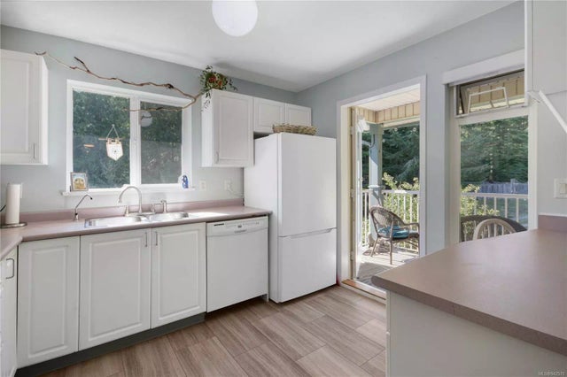 5 of 36 - 500 Argyle Lane 202, Gabriola Island, BC